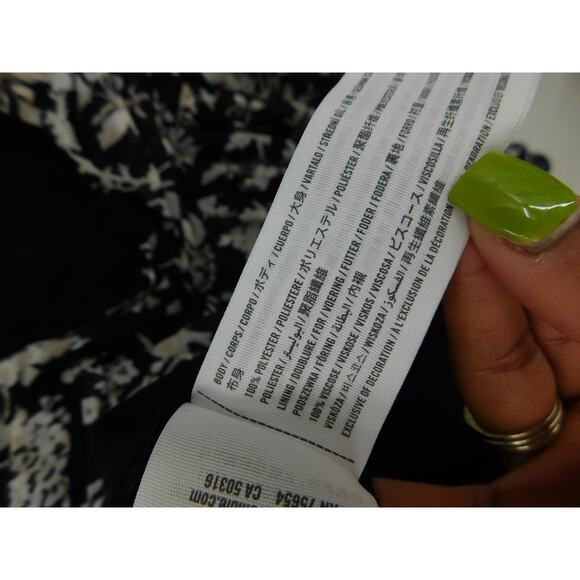 Abercrombie & Fitch Women's Black & White Floral Flirty Drama Mini Dress Size‎ L - Picture 5 of 5